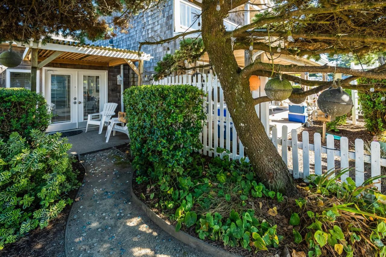 Sandals Inn | Oceanside Cabana Cannon Beach Exterior photo