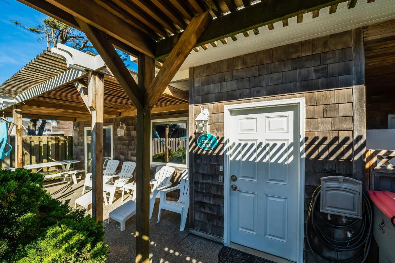 Sandals Inn | Oceanside Cabana Cannon Beach Exterior photo